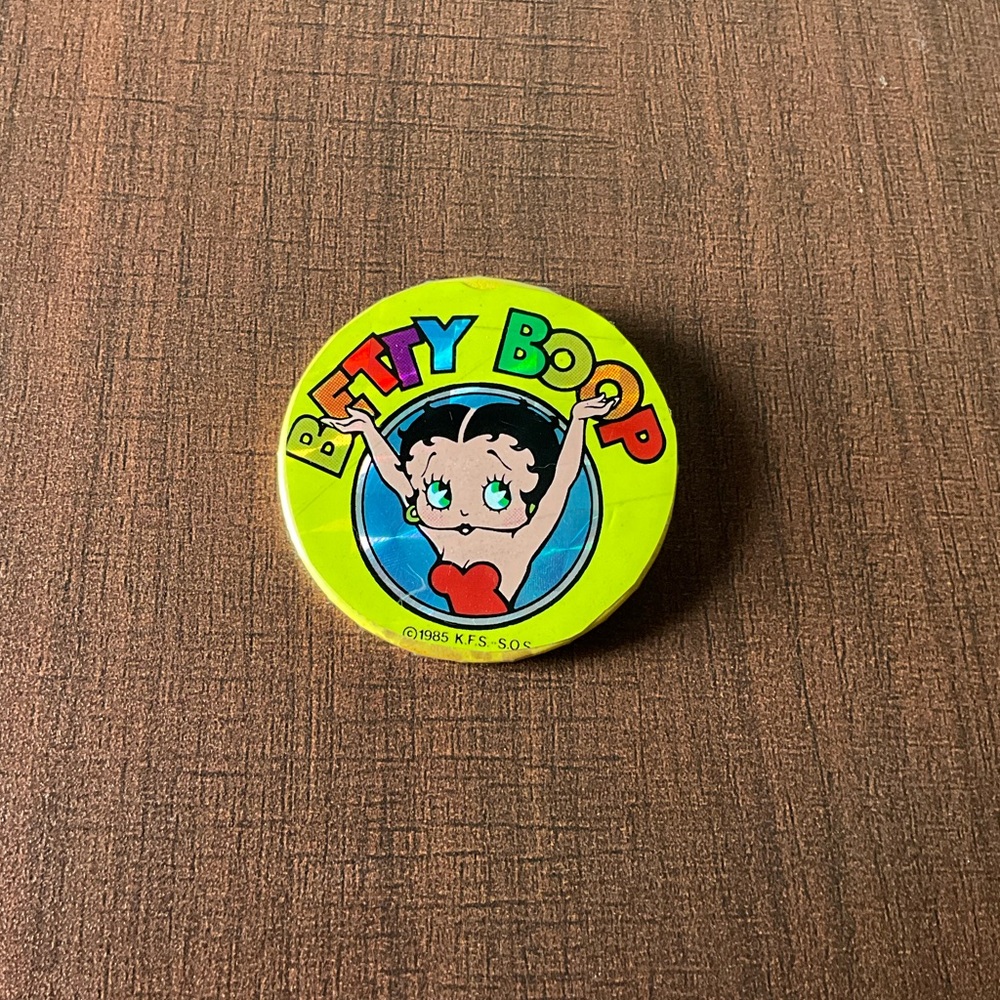 Betty Boop 1995 pin